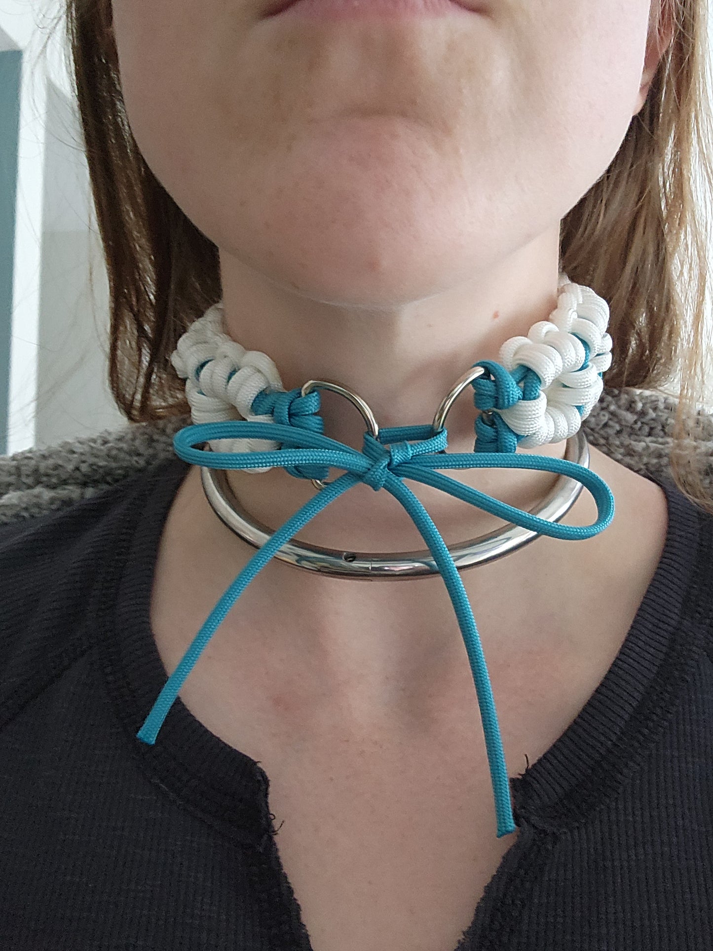Collar - White/Blue Floral