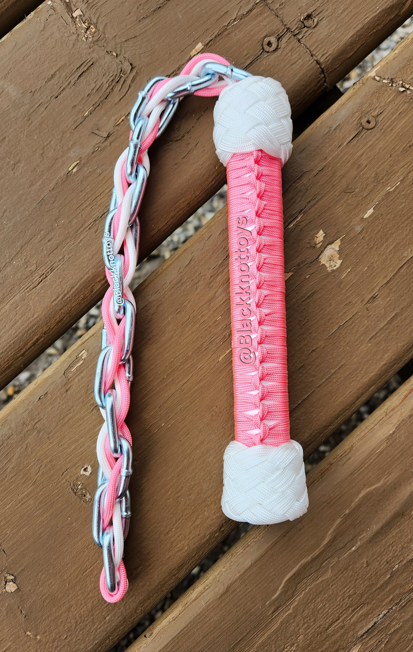 The Chain - Pink & White